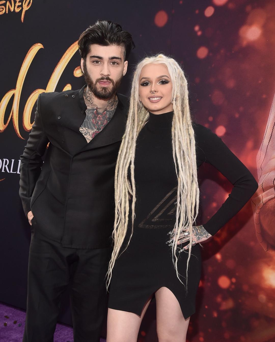 Lirik Lagu A Whole New World Zayn Malik Zhavia Ward