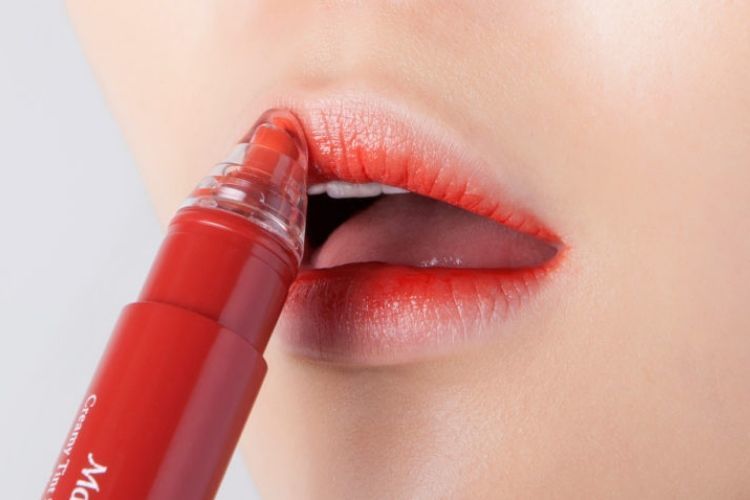Inilah Perbedaan Lip Tint, Lip Cream dan Lip Gloss