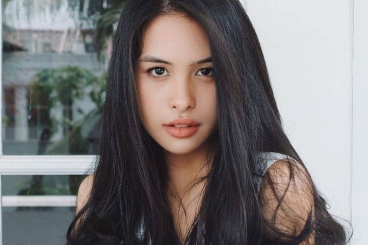 Masih Jadi Favorit, Ini 7 Gaya Artis Indonesia Saat Pakai Lipstik Nude