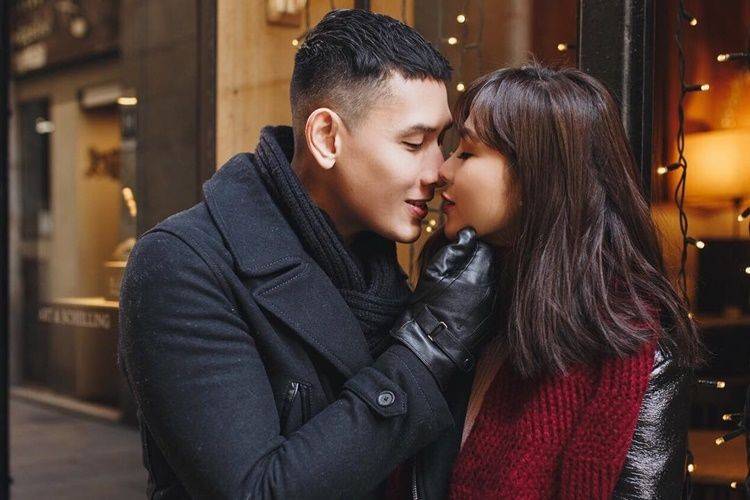 Hot Couple! 9 Potret Seksi nan Mesra Ganindra Bimo dan Andrea Dian