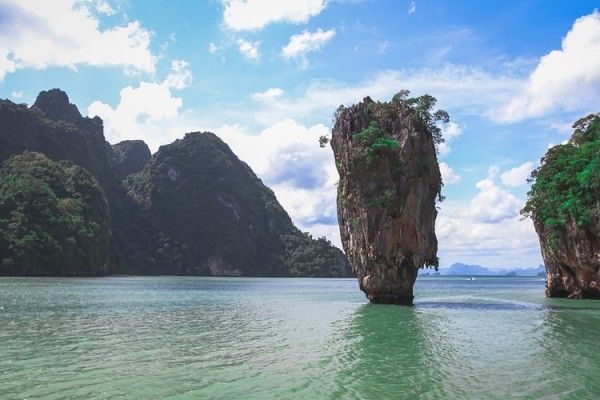 6 Destinasi Asia Tenggara yang Harus Kamu Kunjungi Sebelum Usia 30-an