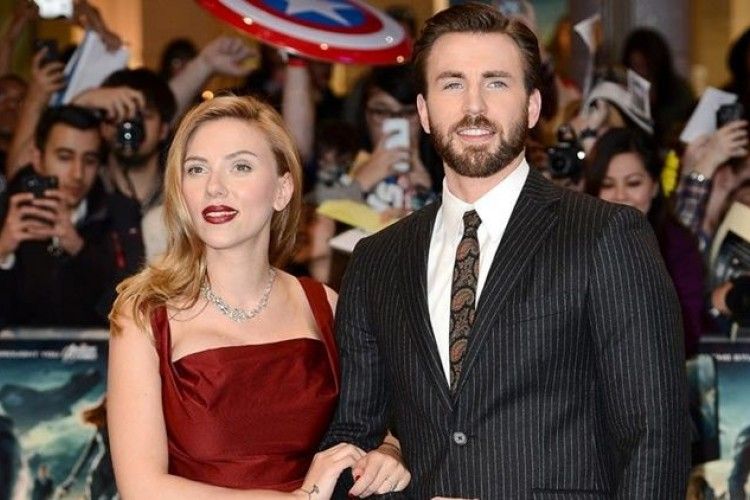 Scarlett Johansson & Chris Evans, Bukti Cewek dan Cowok Bisa Berteman