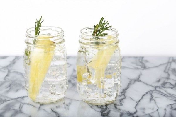 Bosan Air Putih, 8 Infused Water ini Segarkan Minumanmu