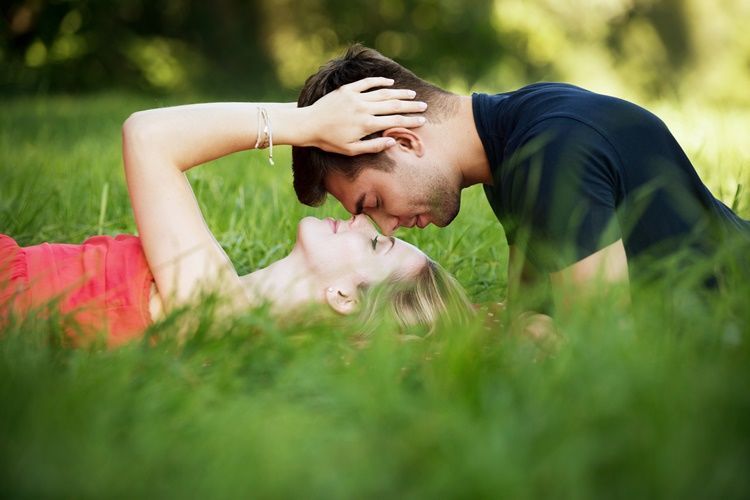 10 Panggilan Sayang untuk Suami agar Semakin Harmonis