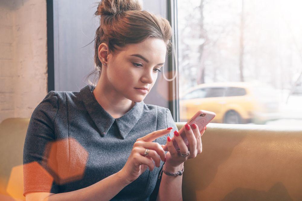 Tanpa Membalas, Ini 5 Cara Atasi Cyber Beauty Bullying di Media Sosial