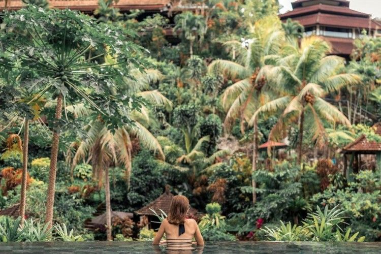 5 Kelakuan Wisatawan Asing Ini Bikin Heboh dan Viral di Bali