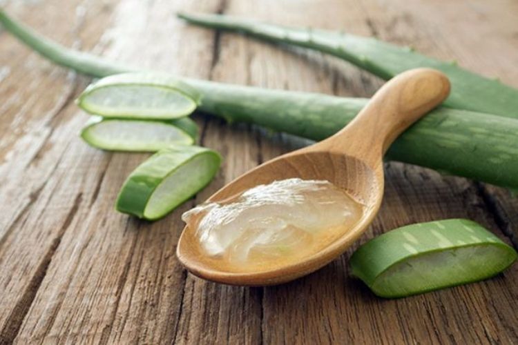 How to Use Aloe Vera for Face Very Easy