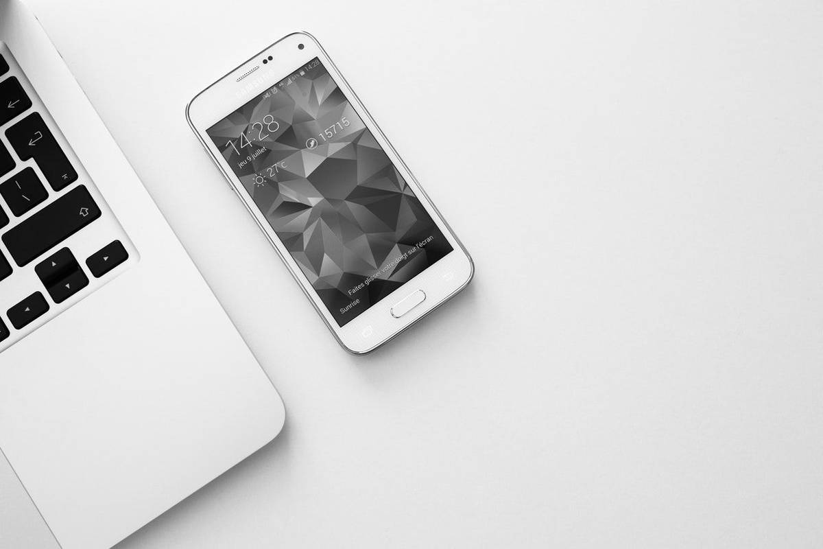 7 Cara Merawat Layar Sentuh Smartphone 
Supaya Senantiasa Awet