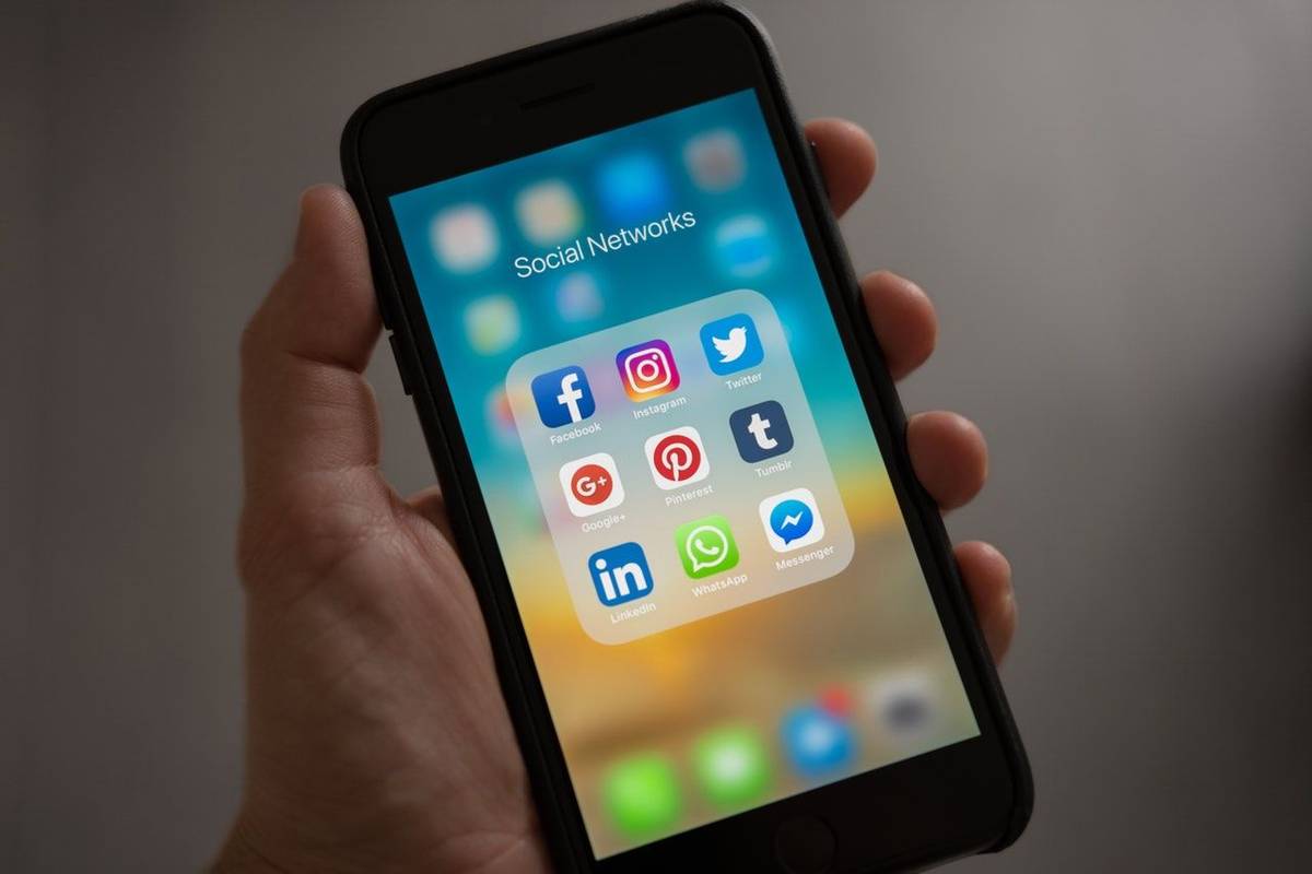 7 Cara Merawat Layar Sentuh Smartphone 
Supaya Senantiasa Awet