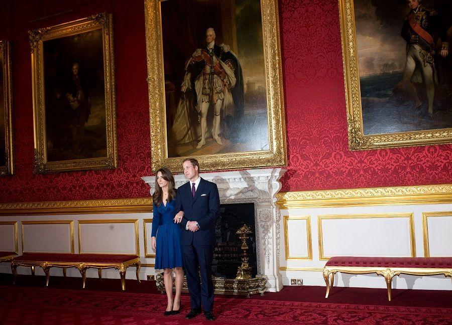7 Perbedaan Mencolok Keluarga William-Kate dan Harry-Meghan