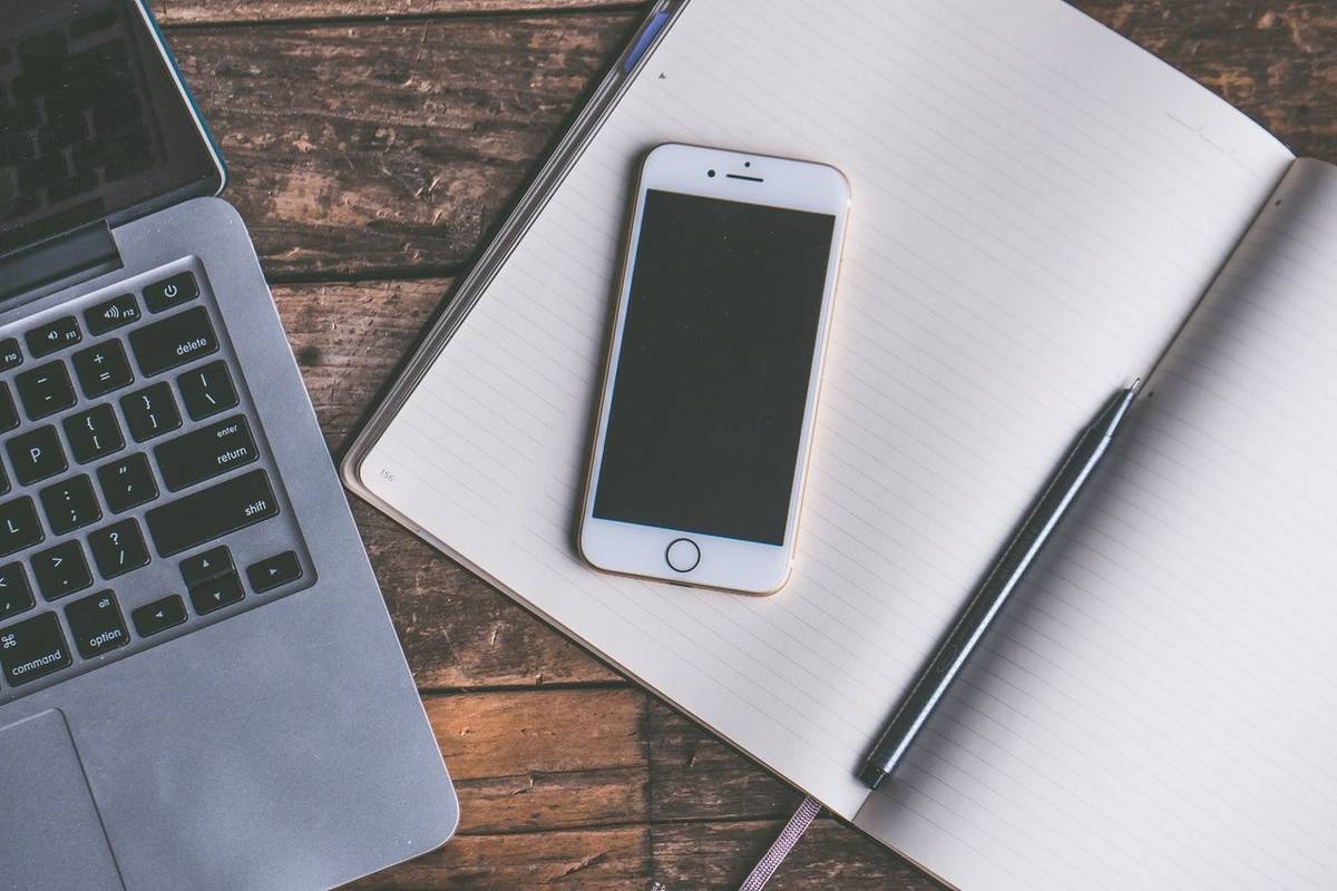 7 Cara Merawat Layar Sentuh Smartphone 
Supaya Senantiasa Awet