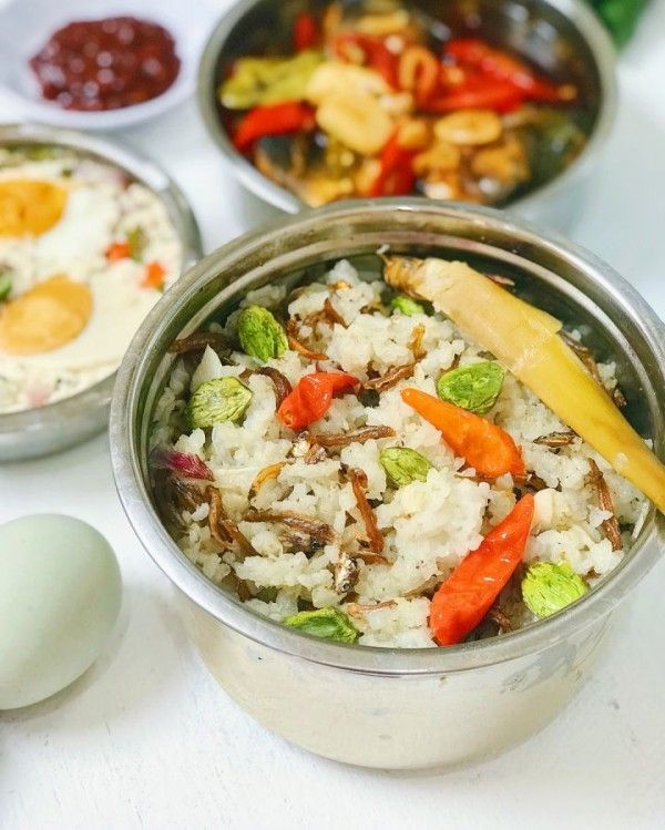 5 Resep Nasi Liwet dengan Rice Cooker, Nggak Pakai Ribet-Ribet!