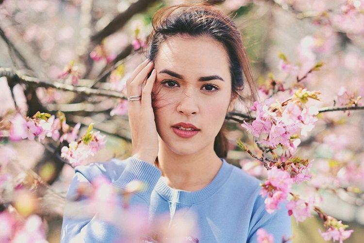 Punya Aura Menghipnotis, 4 Zodiak Ini Paling Populer & Banyak Fans
