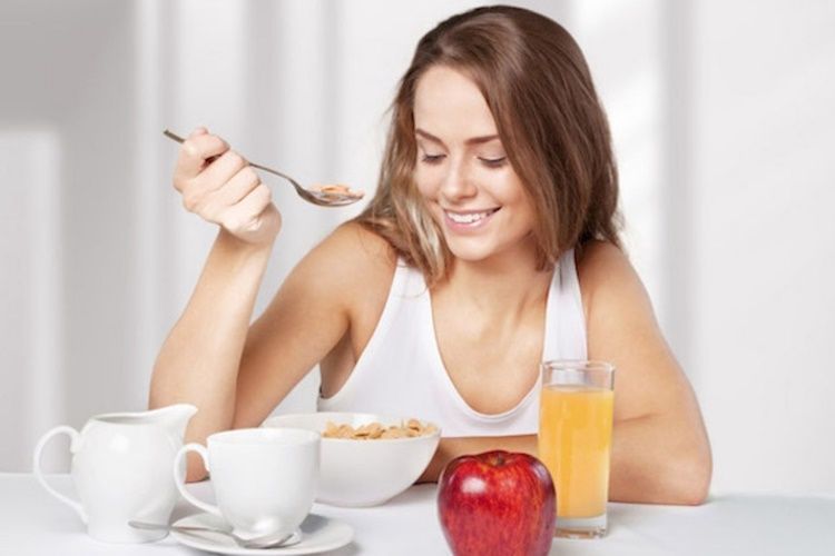 Nggak Perlu Diet Ketat, Ini 10 Cara Mudah Menurunkan Berat Badan
