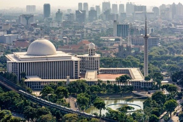 7 Fakta Unik 41 Tahun Masjid Istiqlal, Karya Terbaik Anak Pendeta