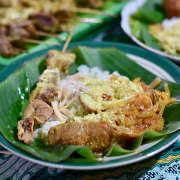 12 Kedai Nasi Ayam Paling Enak Di Semarang, Gurihnya Nagih Betul!