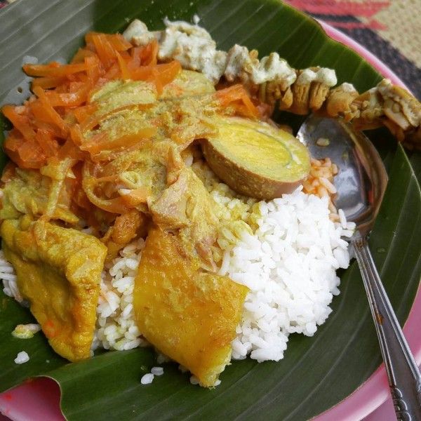 12 Kedai Nasi Ayam Paling Enak Di Semarang, Gurihnya Nagih Betul!