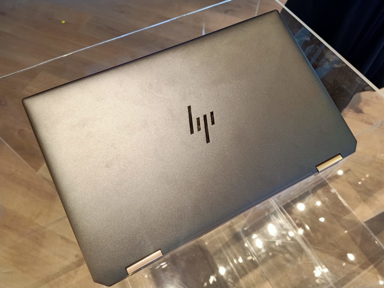 Cocok untuk Si Super Sibuk, Spesifikasi & Harga Laptop HP Spectre X360