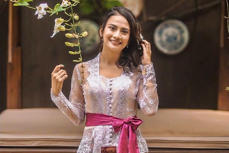 Vanessa Angel dan 5 Artis Indonesia yang Menikah Diam-Diam