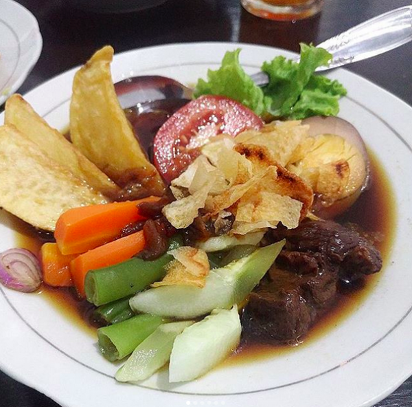 15 Kuliner Lezat Khas Solo yang Siap Goyang Lidahmu, Sudah Coba?