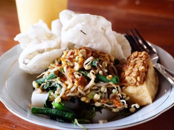 5 Warung Pecel Punten Termaknyus Di Kediri, Gurihnya Mantap!