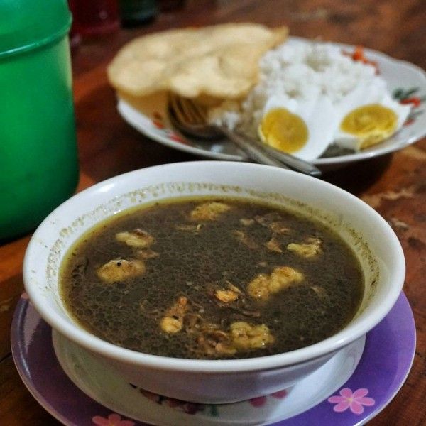 5 Warung Rawon Paling Enak di Banyuwangi, Rasanya Mantap!