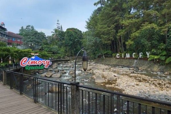 8 Restoran di Puncak Ini Sajikan Pemandangan Oke dan Makanan Lezat