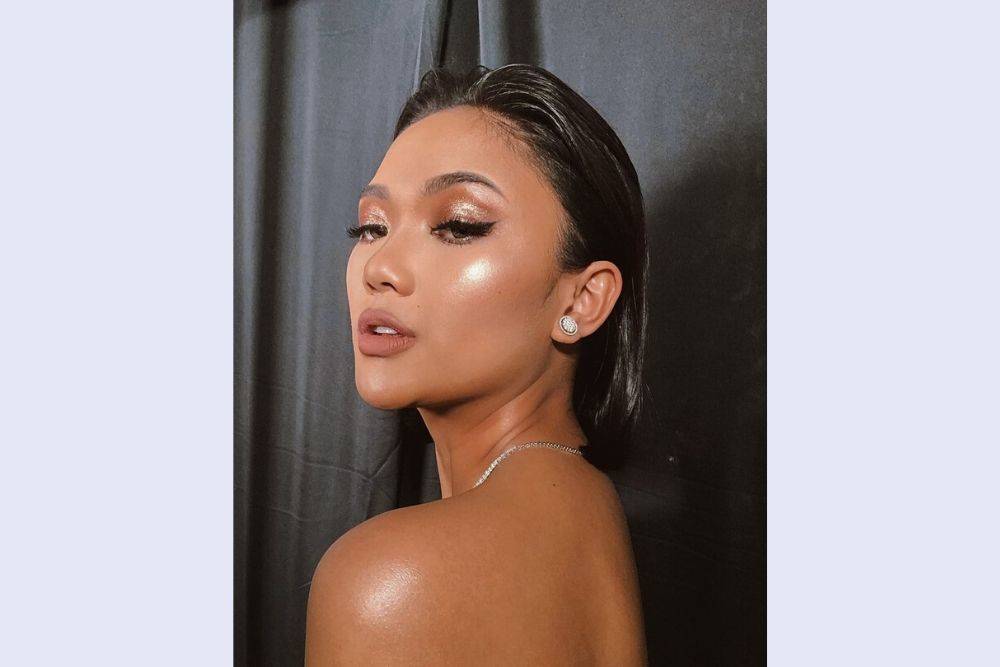Seksi Abis Begini Gaya Rambut Basah Seleb