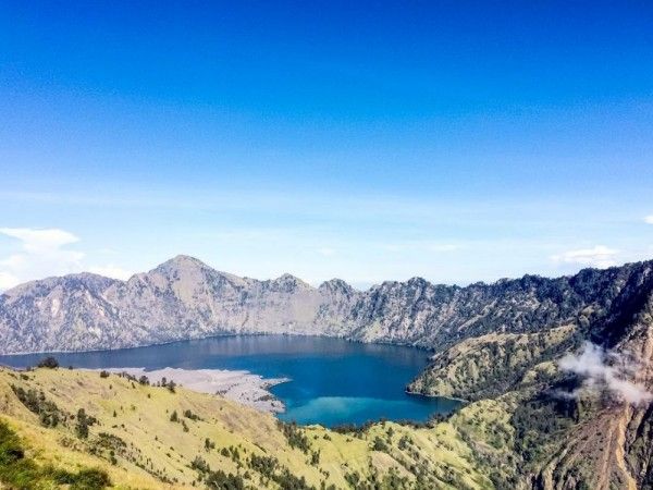 Tak Hanya Pantai, Lombok Juga Punya 6 Lokasi Wisata Ini Lho!