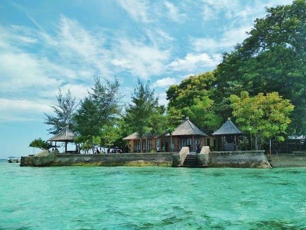 Wisata Bawah Laut di 5 Pulau Eksotis Indonesia Bagian Timur