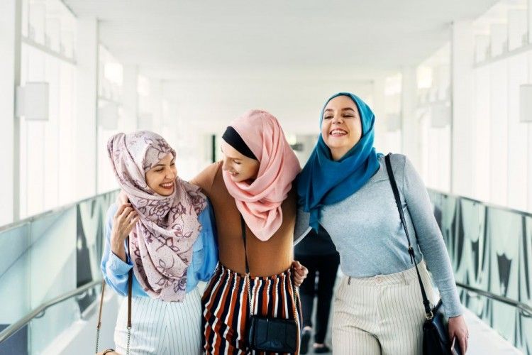 Hijabmu Bukan Halangan, ‘Tutup Telingamu’ Pada 5 Stigma Ini Ya!