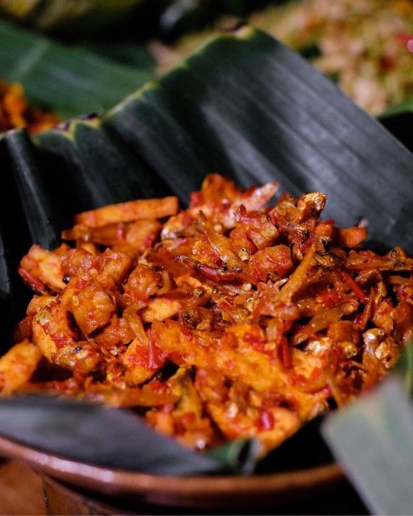 7 Tempat Makan dengan Menu Super Pedas di Jakarta, Yakin Kuat?