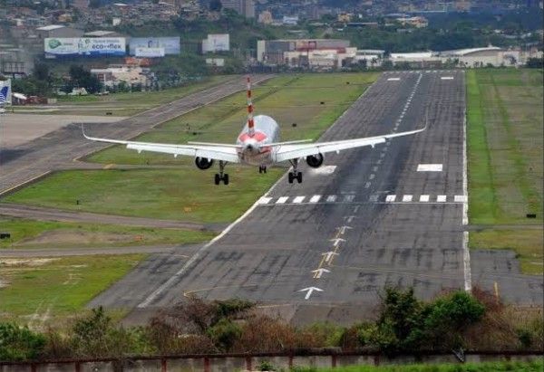 Bikin Parno, Ini 7 Bandara Paling Berbahaya di Dunia