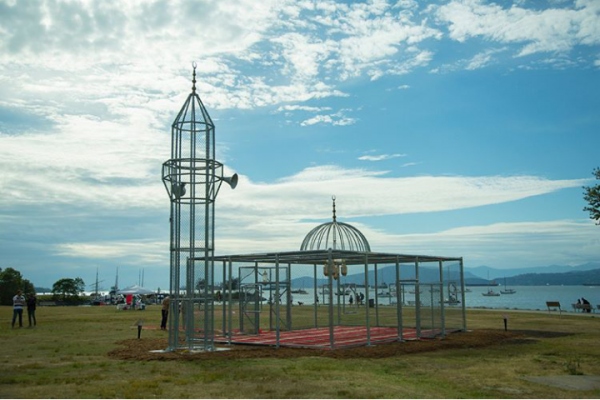 Unik Banget! Ini 7 Potret Masjid Transparan Karya Guru Matematika