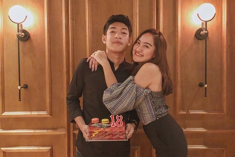 So Sweet! 7 Artis Ini Jatuh ke Pelukan Pembalap Profesional