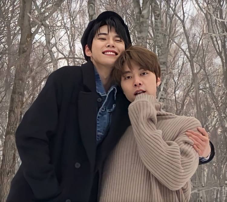 10 Bukti Johnny dan Doyoung 'NCT' Layak Disebut Brother Goals!