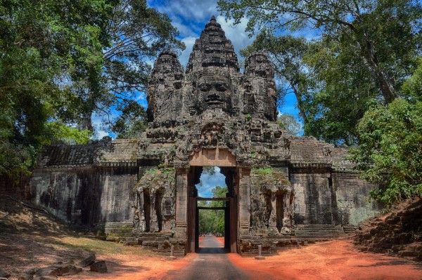 5 Kuil Wajib Kamu Saat Wisata ke Kamboja