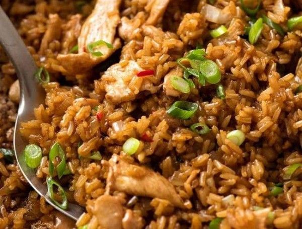 Lagi WFH? Yuk, Coba 3 Resep Nasi Goreng yang Siap Memanjakan Lidah 