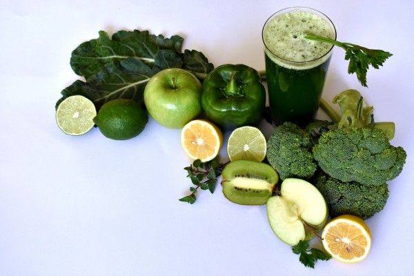 Ingin Detoks? Coba 10 Resep Green Juice Mudah Ini di Rumah