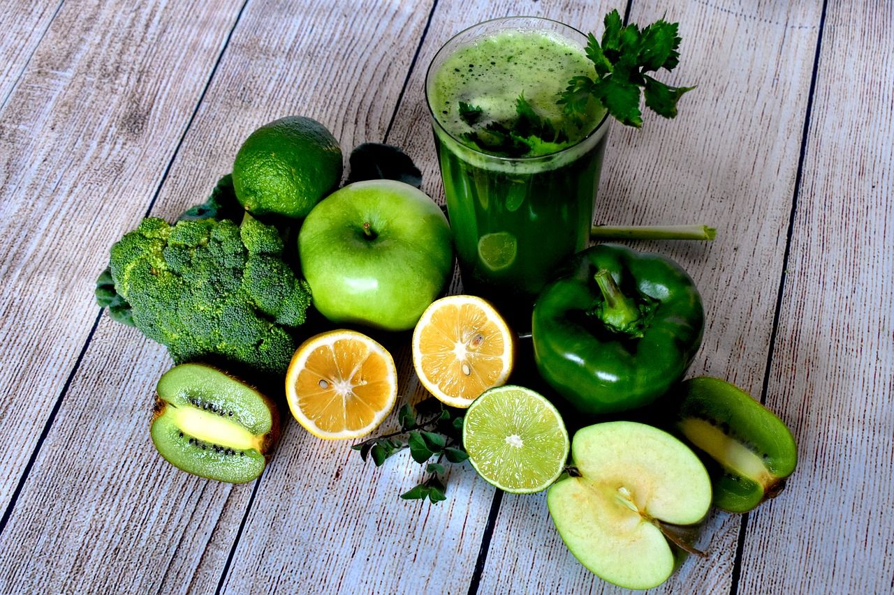 Ingin Detoks? Coba 10 Resep Green Juice Mudah Ini di Rumah