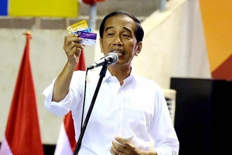 Imbas Corona, Jokowi Mempercepat Perilisan Kartu Pra Kerja