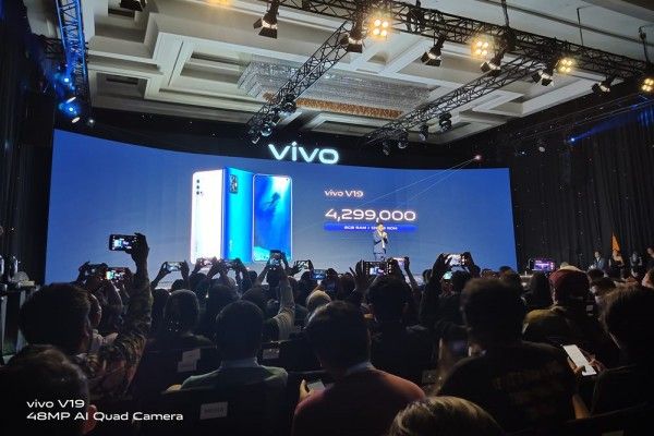 vivo V19 Sudah Bisa Dibeli, Sediakan Layanan Antar ke Rumah!