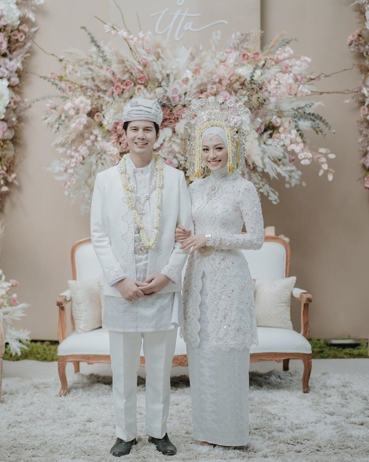Digelar Online, 9 Foto Pernikahan Mega Iskanti di Tengah Wabah Corona