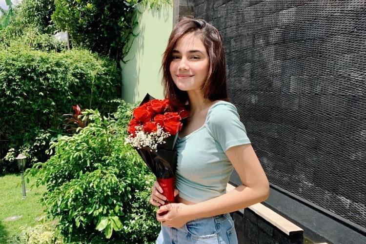 Intip Gaya Imut Syifa Hadju Pacar Rizky Nazar  yang 