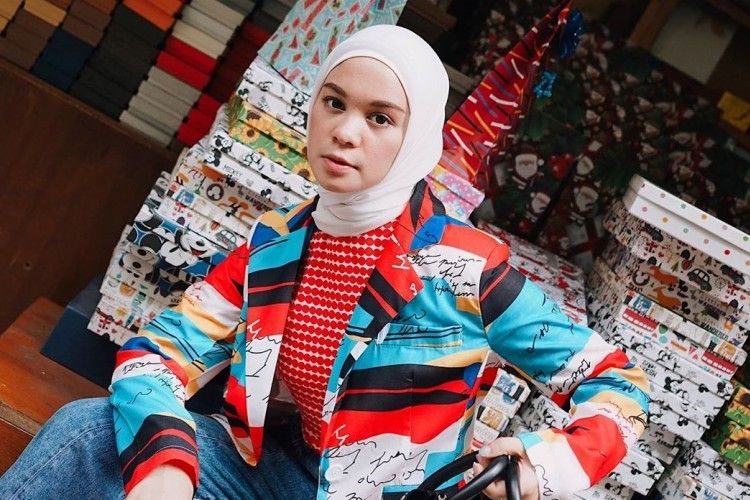 Tantri Namirah Tentang Hijab Tabrak Motif Tampil Pede