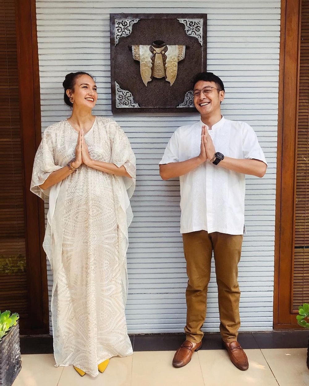 Inspirasi Busana Lebaran untuk Foto Keluarga dari Artis Indonesia