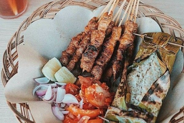 Aneka Sate Asli Indonesia