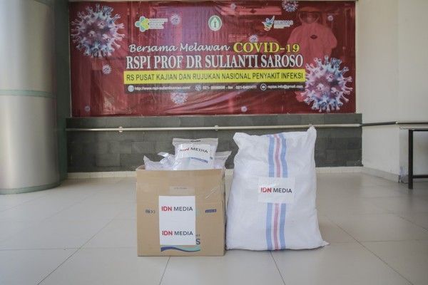 IDN Foundation Kembali Salurkan Bantuan APD untuk Perangi COVID-19