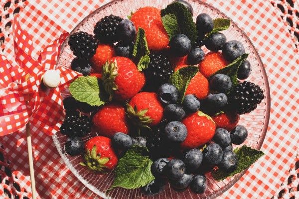 Bisa Mencegah Alzheimer, Ini 12 Makanan yang Baik untuk Otak