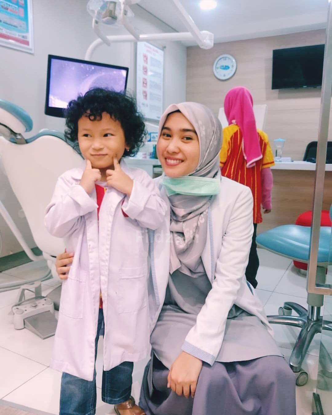 Deretan Gaya Dokter Indonesia yang Viral di Media Sosial